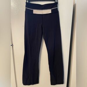 Lululemon Women’s Size 4 Black/White Leggings